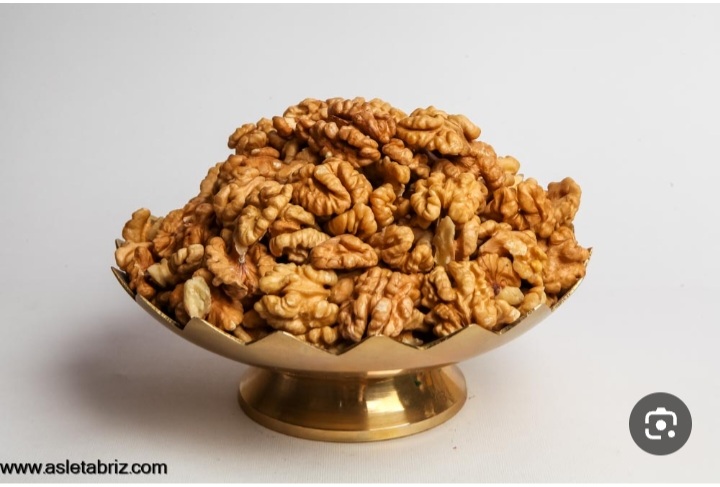 خرید و فروش گردوی درختی