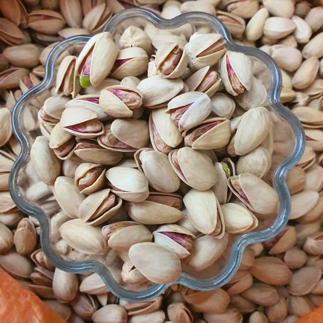 خرید پسته اکبری تازه و خندان + مناسب بازار خشکبار