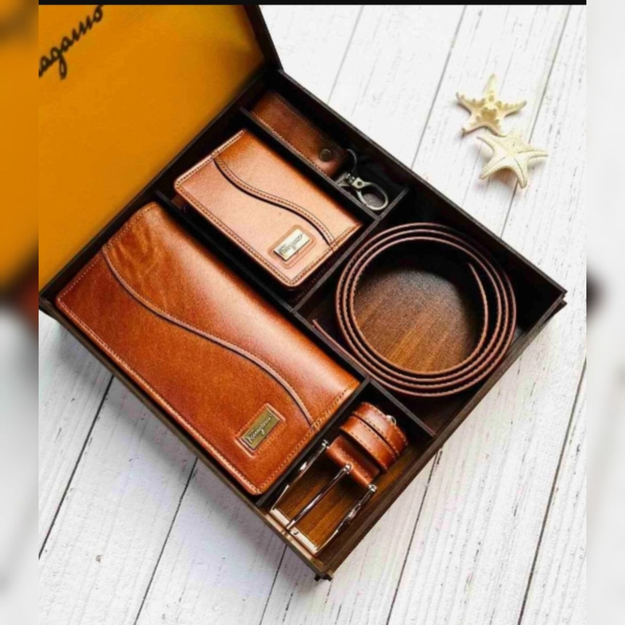 ست کیف پول و کمربند چرم طبیعی 4 تیکه + خريد فوق‌العاده و ارزان