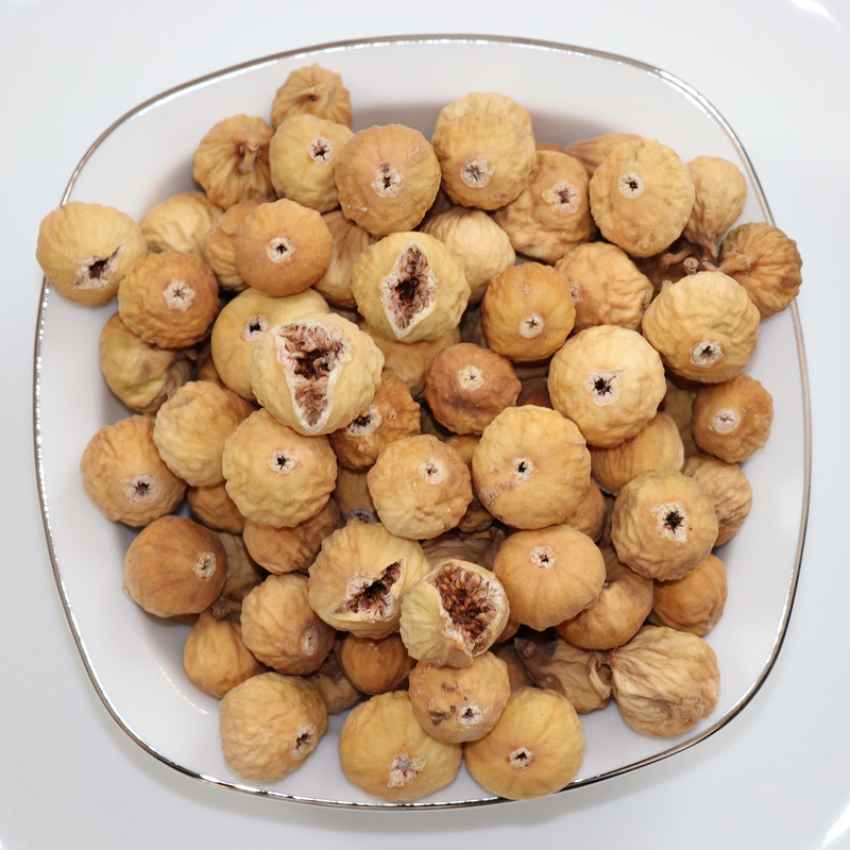 خرید عمده انجیر استهبان + قیمت مناسب و رقابتی