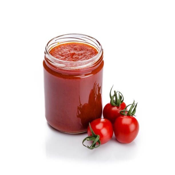 رب گوجه با بسته‌ بندی شیک و مدرن