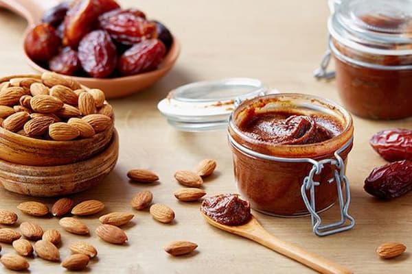 خمیر خرما محصولی متنوع برای آشپزی و شیرینی‌ پزی