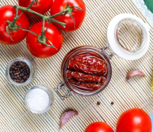 قیمت خرید رب گوجه فرنگی محلی با فروش عمده
