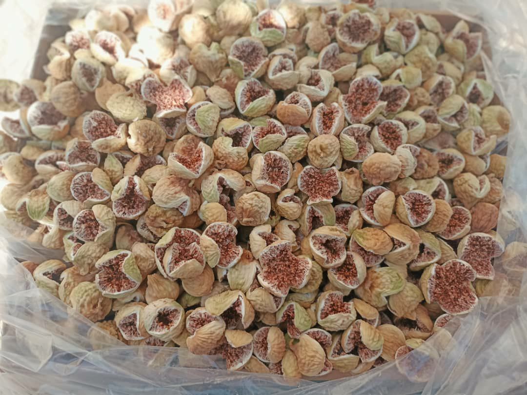 خرید و فروش انجیر زرد پرک سایز متوسط (AA) + فروش ویژه