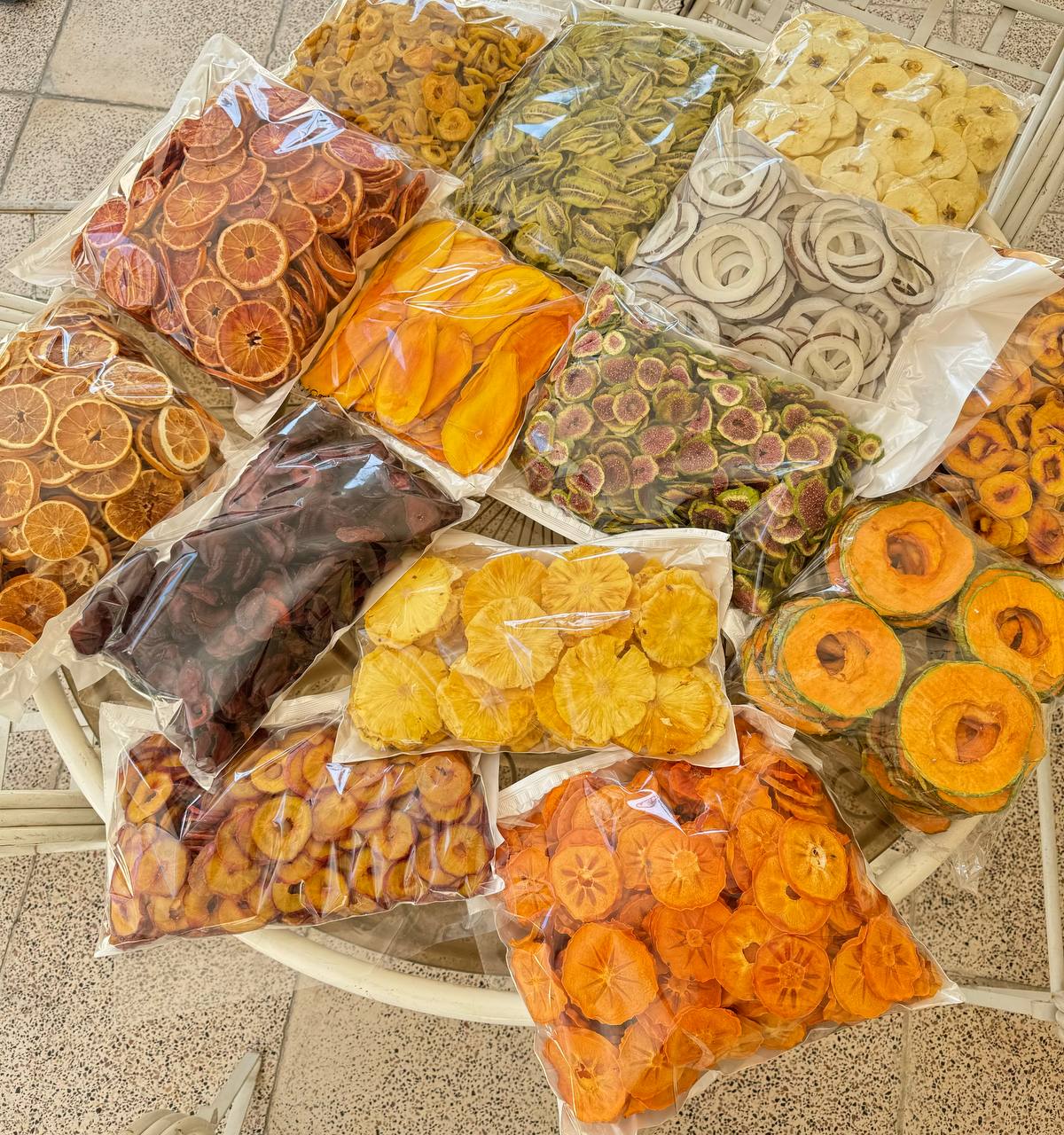 فروش میوه خشک