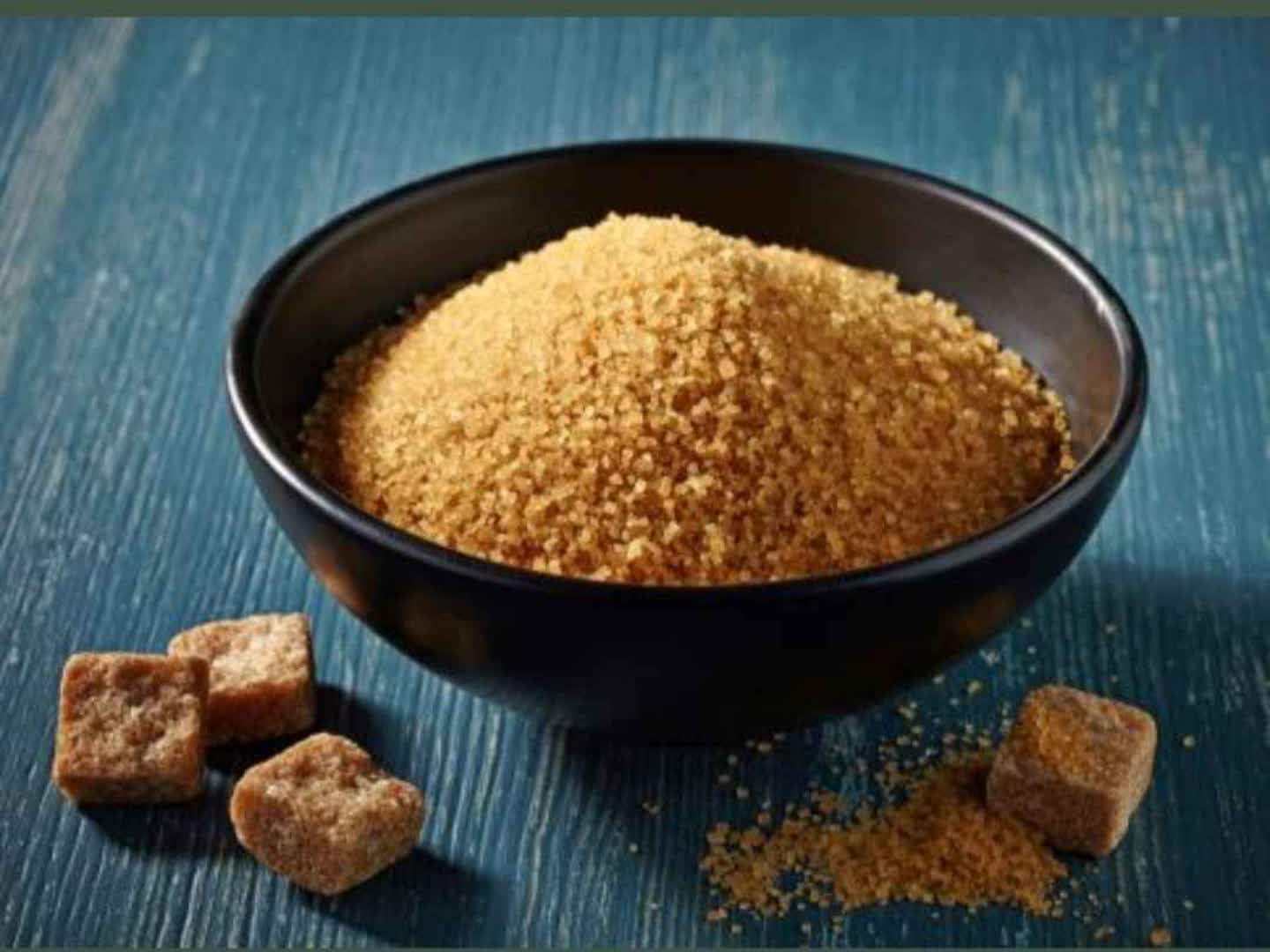 خرید عمده شکر قهوه ای خشک