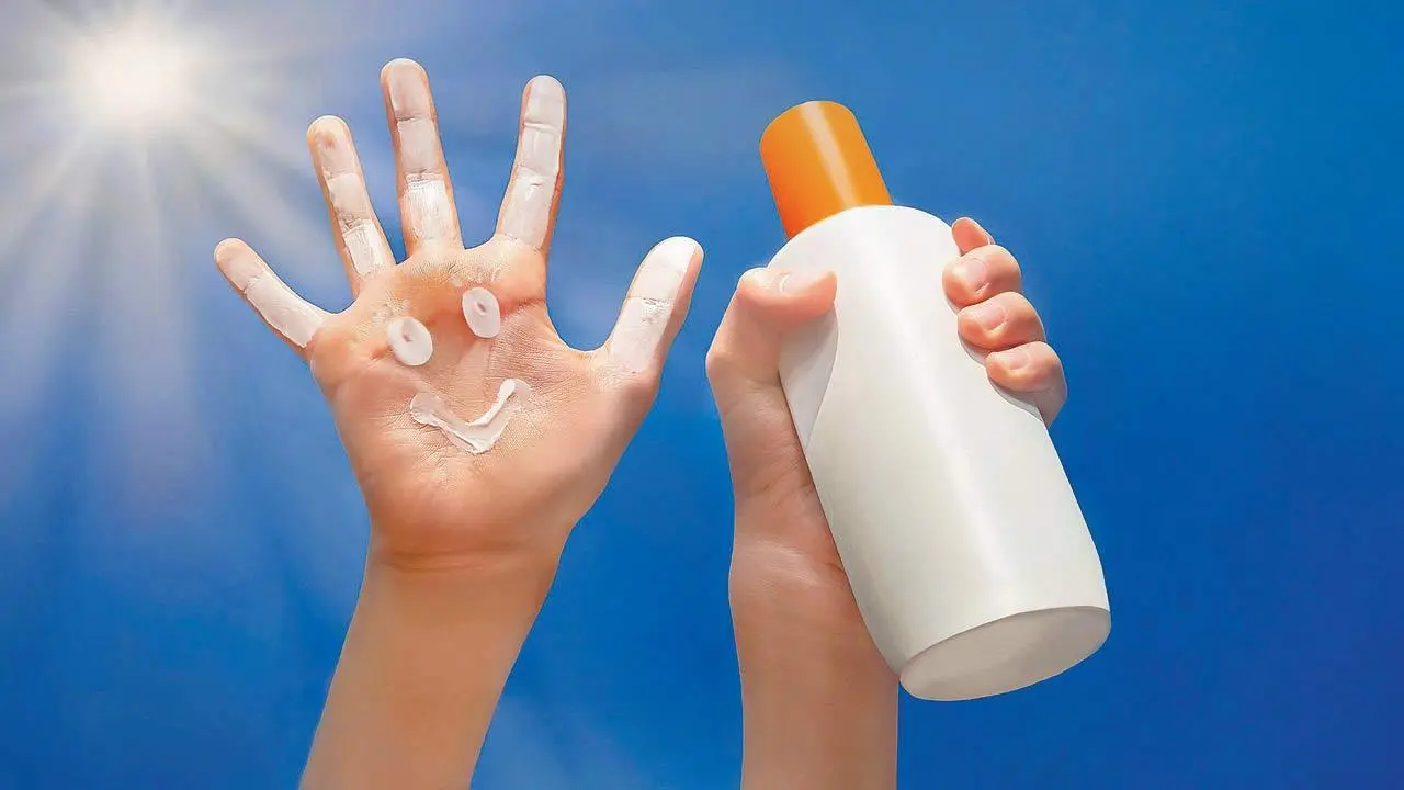 قیمت کرم ضد آفتاب سینره برای پوست چرب + خرید باور نکردنی