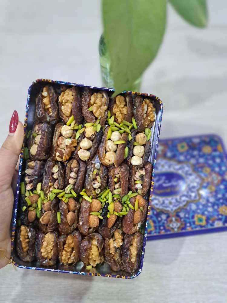 خرید و فروش خرمای پیارم با فروش فوقالعاده