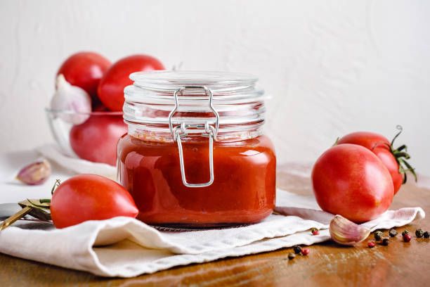 فروش رب گوجه با طعم گوجه کوهی