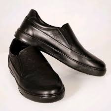 تصویر 3 از کفش چرم طبی مردانه با طراحی کلاسیک و ضد لغزش برای کار اداری