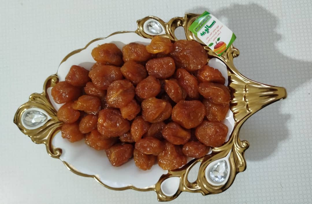 آلو بخارا حاج حسنی صادراتی