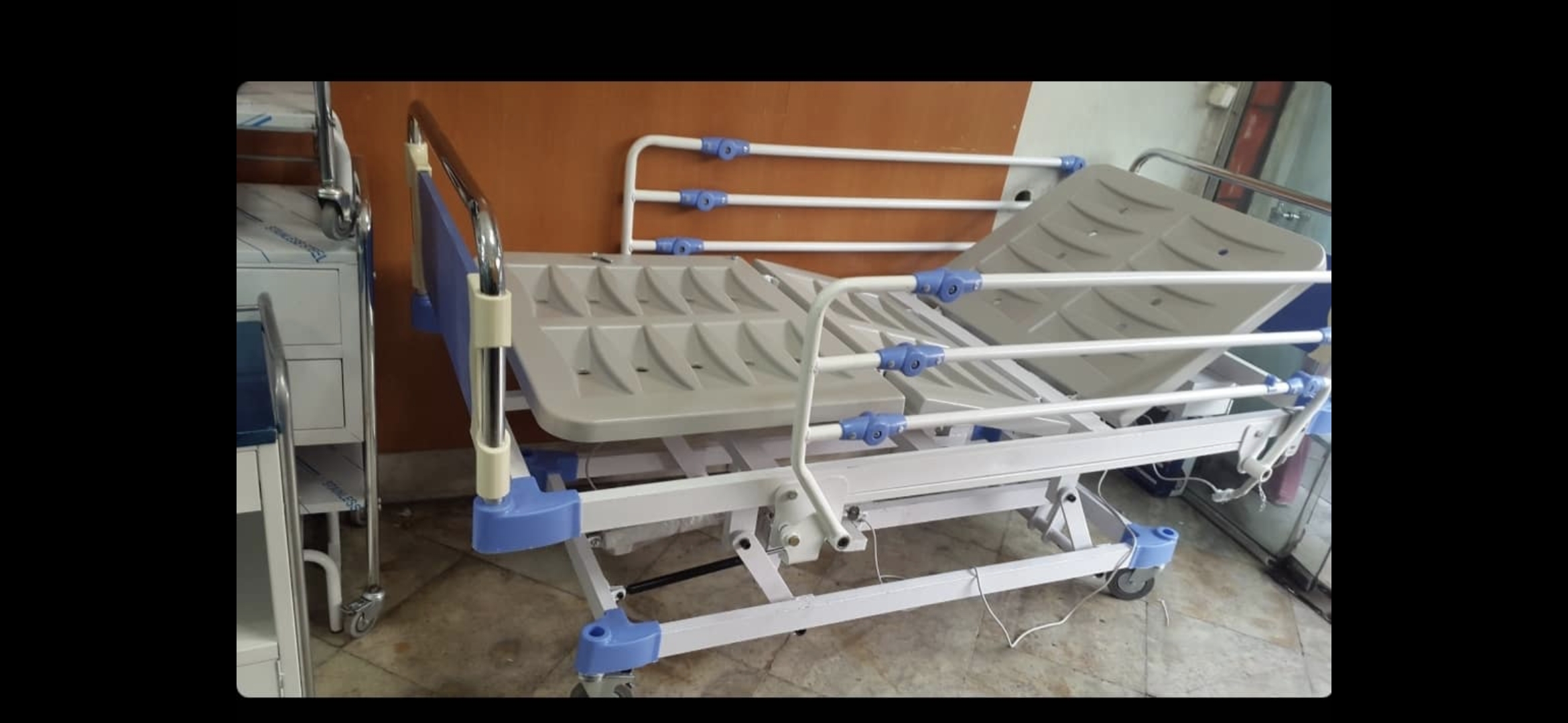 تخت بیمار مدل مگا