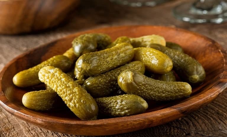 پخش عمده خیارشور دبه و حلب + قیمت استثنایی