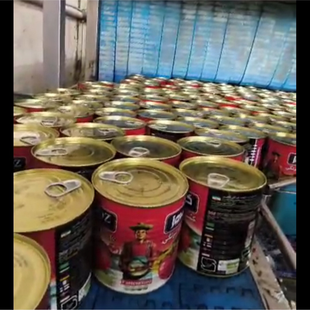 خرید رب قوطی 800 گرمی بریکس 27 با قیمت مناسب و ارزان و کاملا ارگانیک