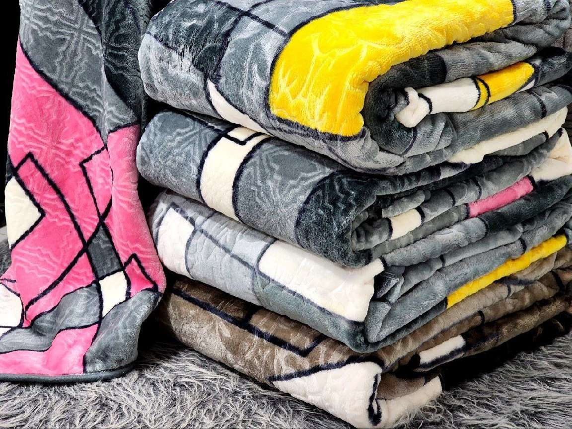 خرید باور نکردنی و با کیفیت و قیمت مناسب پتو تک نفره خشتی کژال + عمده