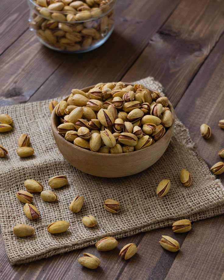 پسته اکبری + فروش