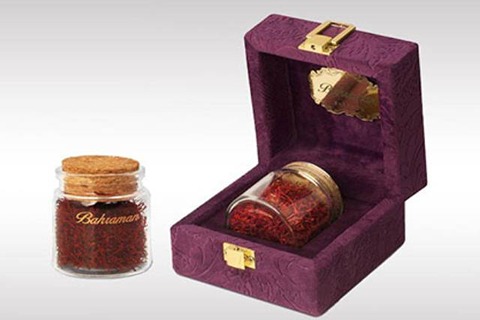 فروش اینترنتی زعفران سوپر نگین درجه یک دو گرمی + قیمت مناسب