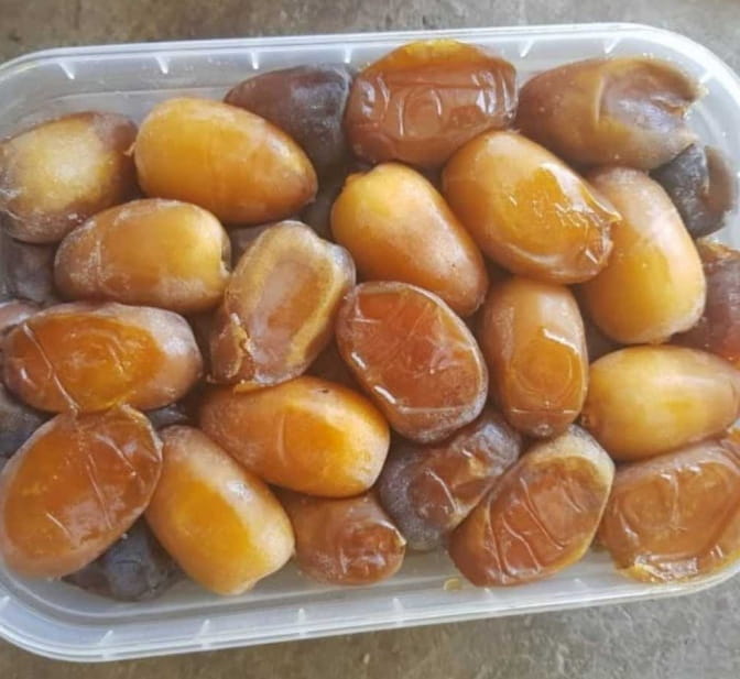 قیمت خرید خرما عسلی ممتاز بوشهر