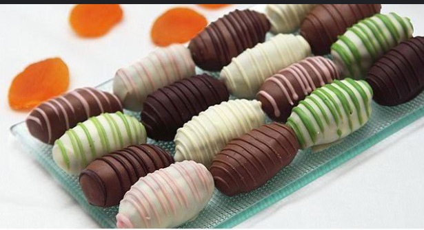 فروش ویژه انواع خرما شکلاتی