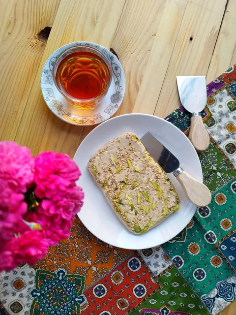قیمت خرید حلوا شکری رولتی ۴۰۰ گرم + در بازار امروز