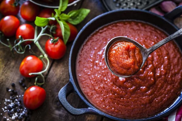 خرید و فروش رب گوجه فرنگی با شرایط فوق العاده