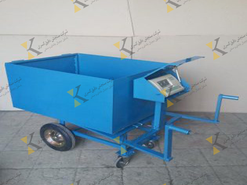 خرید باسکول فرقونی چهارچرخ ۷۰۰ کیلویی برای مشاغل سنگین