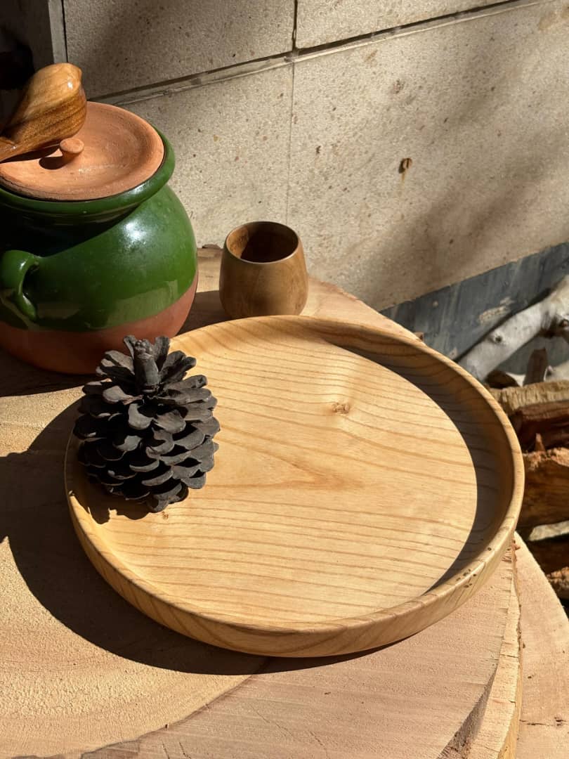 سینی ۳۰ سانتی از چوب گردوی سفید