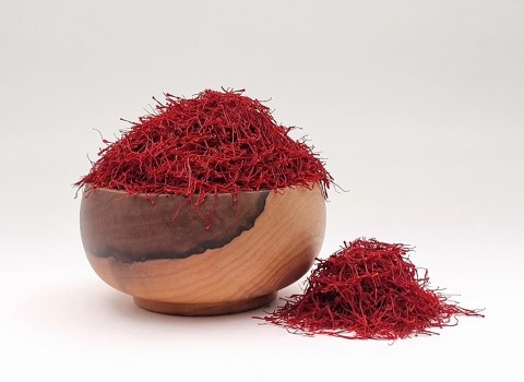 قیمت فروش زعفران سوپرنگین درجه یک 100 گرمی + فروش ویژه