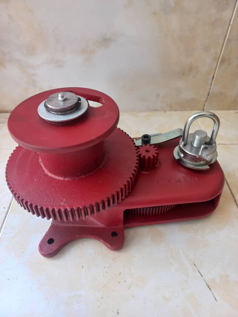 تصویر 1 از قیمت خرید وینچ یا بالابر کتابی دانخوری با فروش عمده