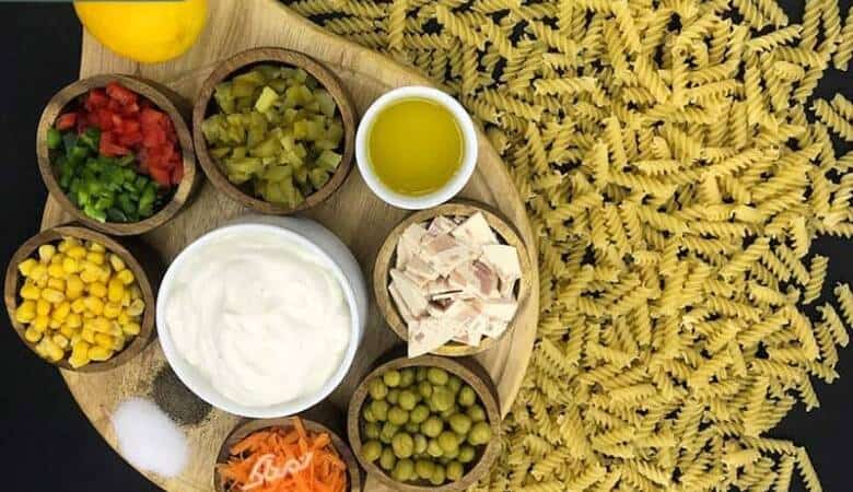 خرید عمده ماکارونی پیچی سبزیجات