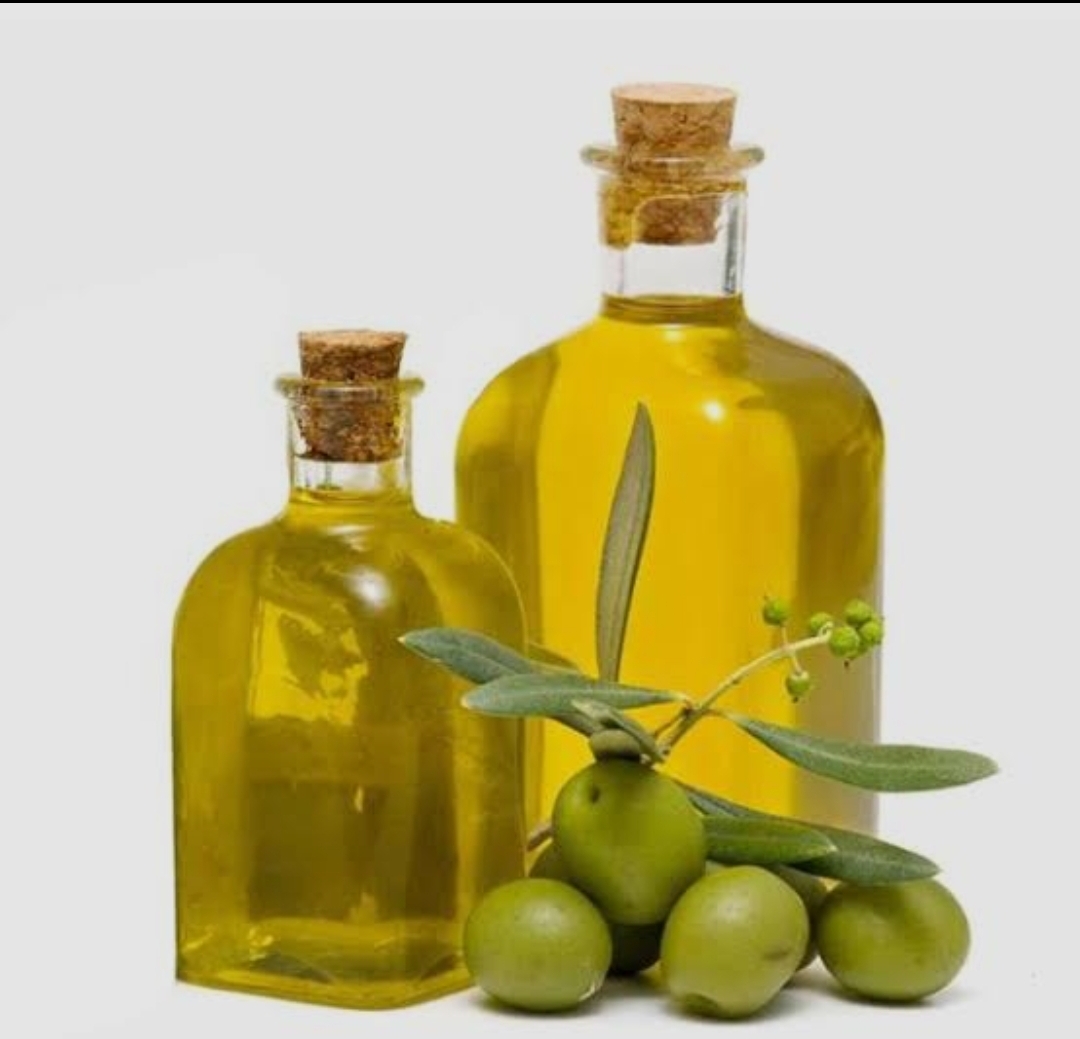 قیمت فروش عمده روغن زیتون طبیعی فرابکر