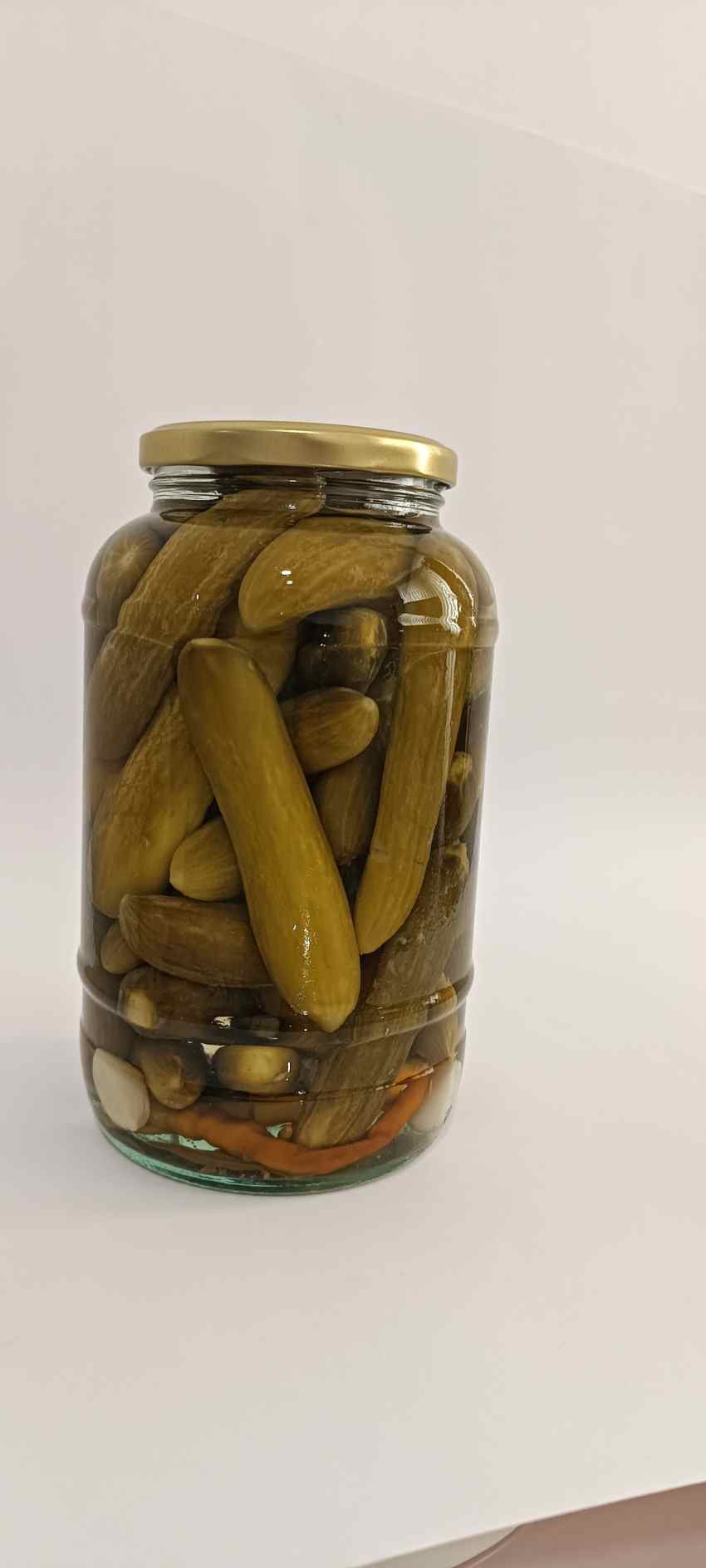 خرید خیارشور شیشه ای ۱۵۰۰ گرمی ممتاز