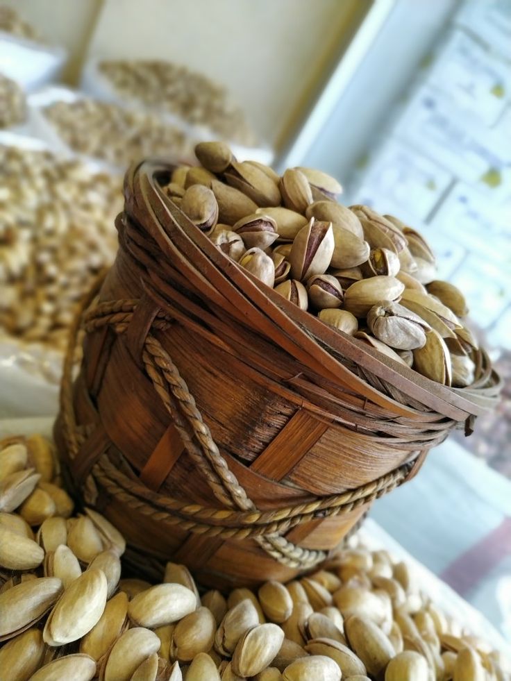 پسته اکبری تازه