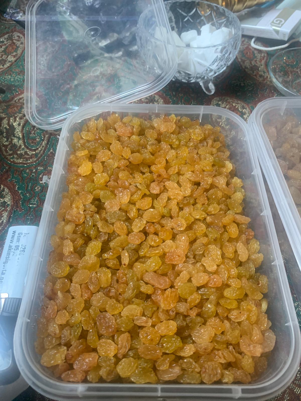 خرید و فروش کشمش اعلا آذربایجان + قیمت رقابتی