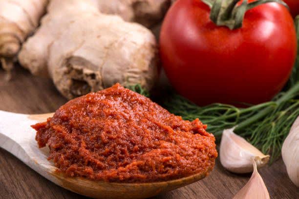 تصویر 2 از رب گوجه شهدین 800 گرمی با طعم دل پذیر