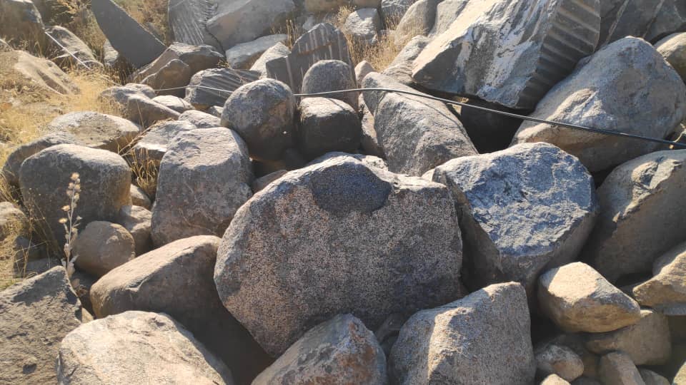 تصویر 4 از قیمت سنگ لاشه گرانیت + فروش ویژه