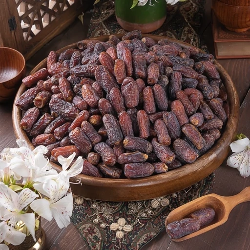 فروش عمده خرما پیارم حاجی آباد + کیفیت صادراتی