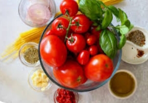 فروش رب گوجه‌ فرنگی ایرانی + مزه اصیل سود حلال