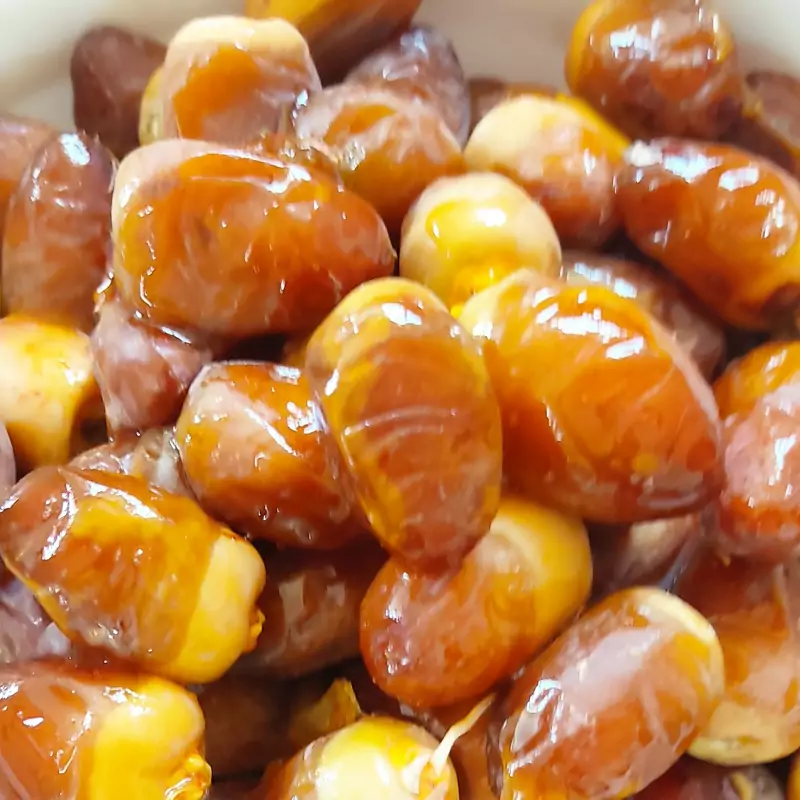 خرید رطب عسلی کبکاب + قیمت بی نظیر