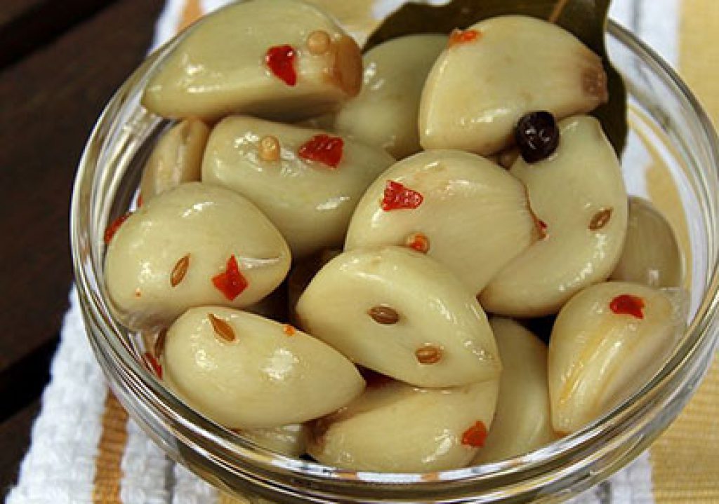 فروش عمده سیر مروارید همدان