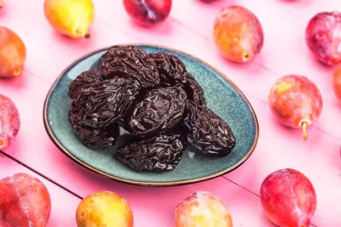 خرید و قیمت آلو بخارا خشک نیشابوری + فروش عمده