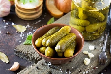 بهترین ترشی خیار شور + قیمت خرید عالی