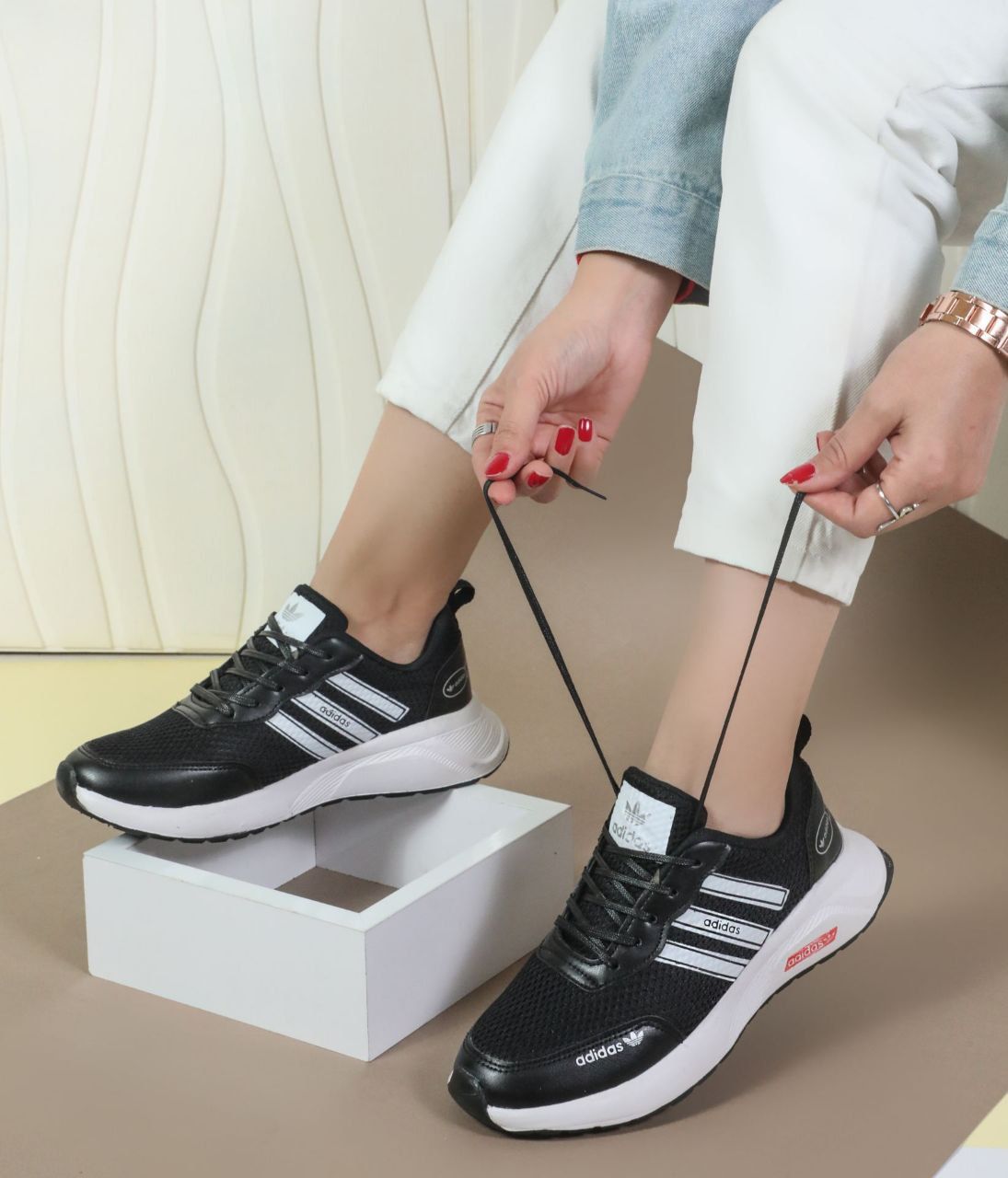 تصویر 3 از خرید کفش ورزشی درجه یک