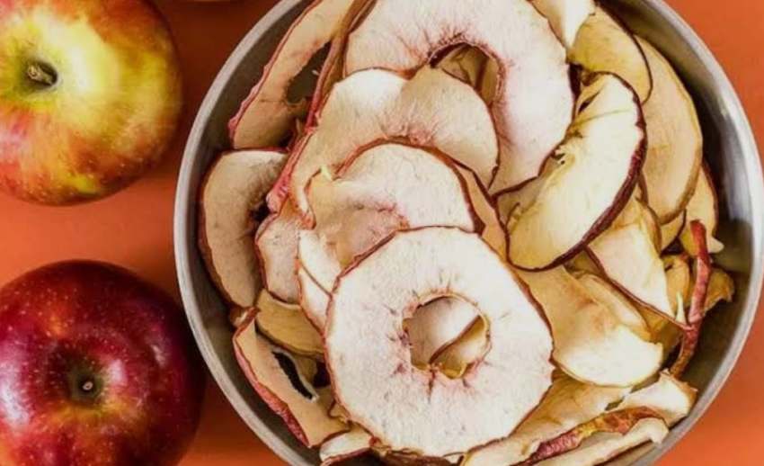خرید سیب خشک قرمز با پوست