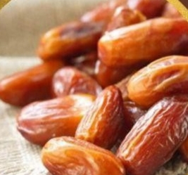 خرید خرما رطب کبکاب ظرف با کریستال