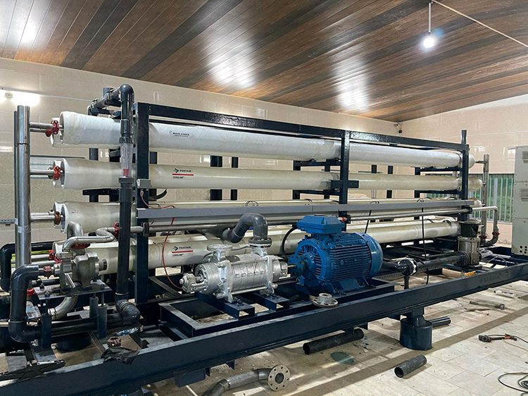 قیمت دستگاه آب شیرین کن کوچک برای تالار های پذیرایی