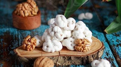 فروش نقل گردویی با طعم عالی و کیفیت بی‌ نظیر + ارسال سریع به سراسر کشور