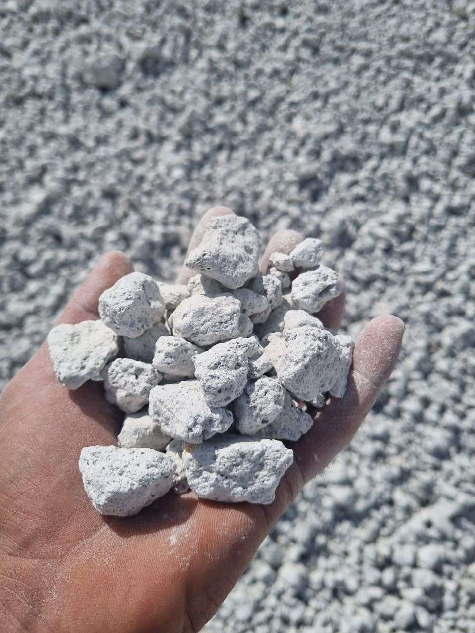 تصویر 3 از خرید و فروش انواع پوکه معدنی و صنعتی کهکیلویه و بویراحمد + قیمت عمده