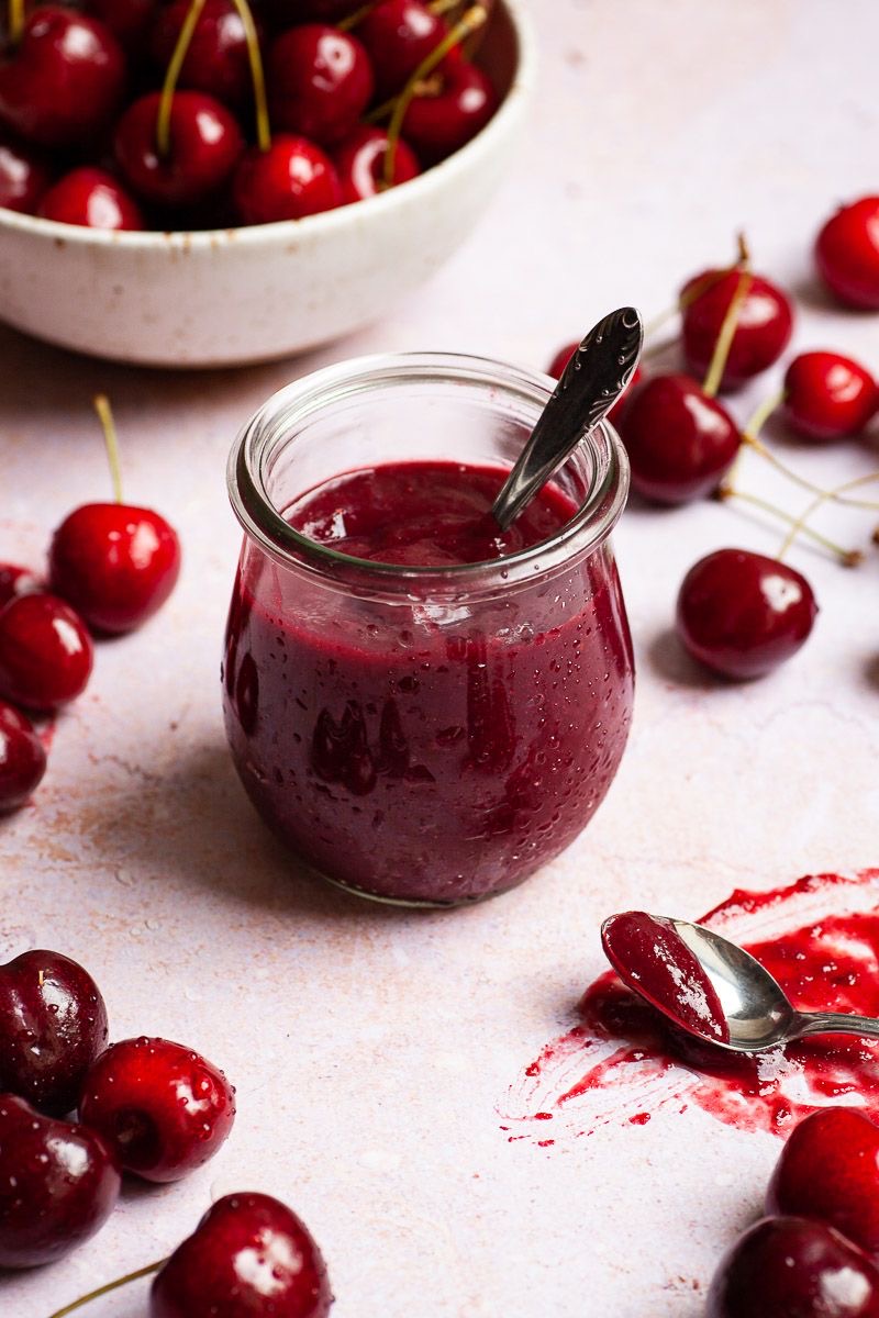 فروش مربا آلبالو درجه یک + فروش عمده