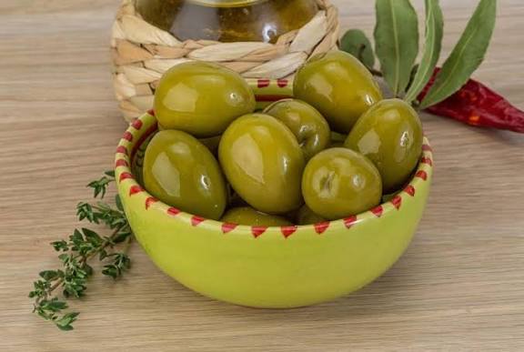 قیمت عمده + زیتون ویژه کامروز + ۵کیلویی